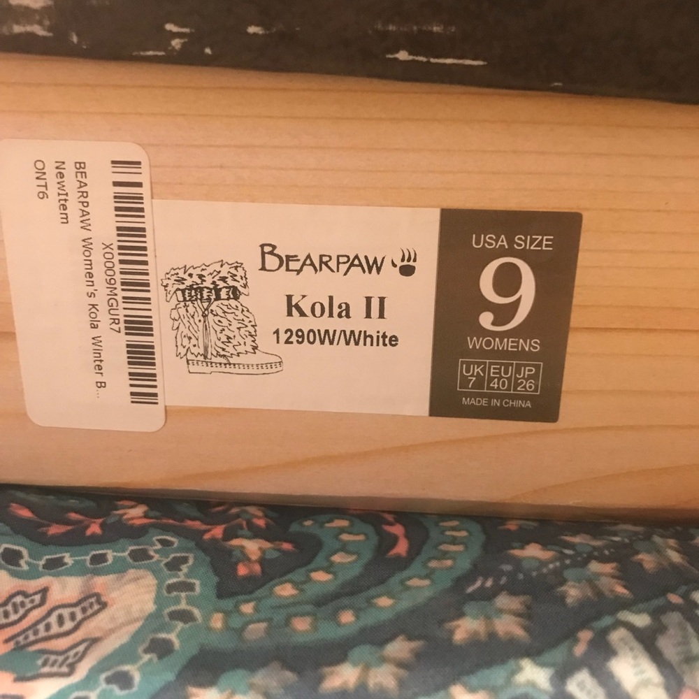 Bearpaw white fur boots